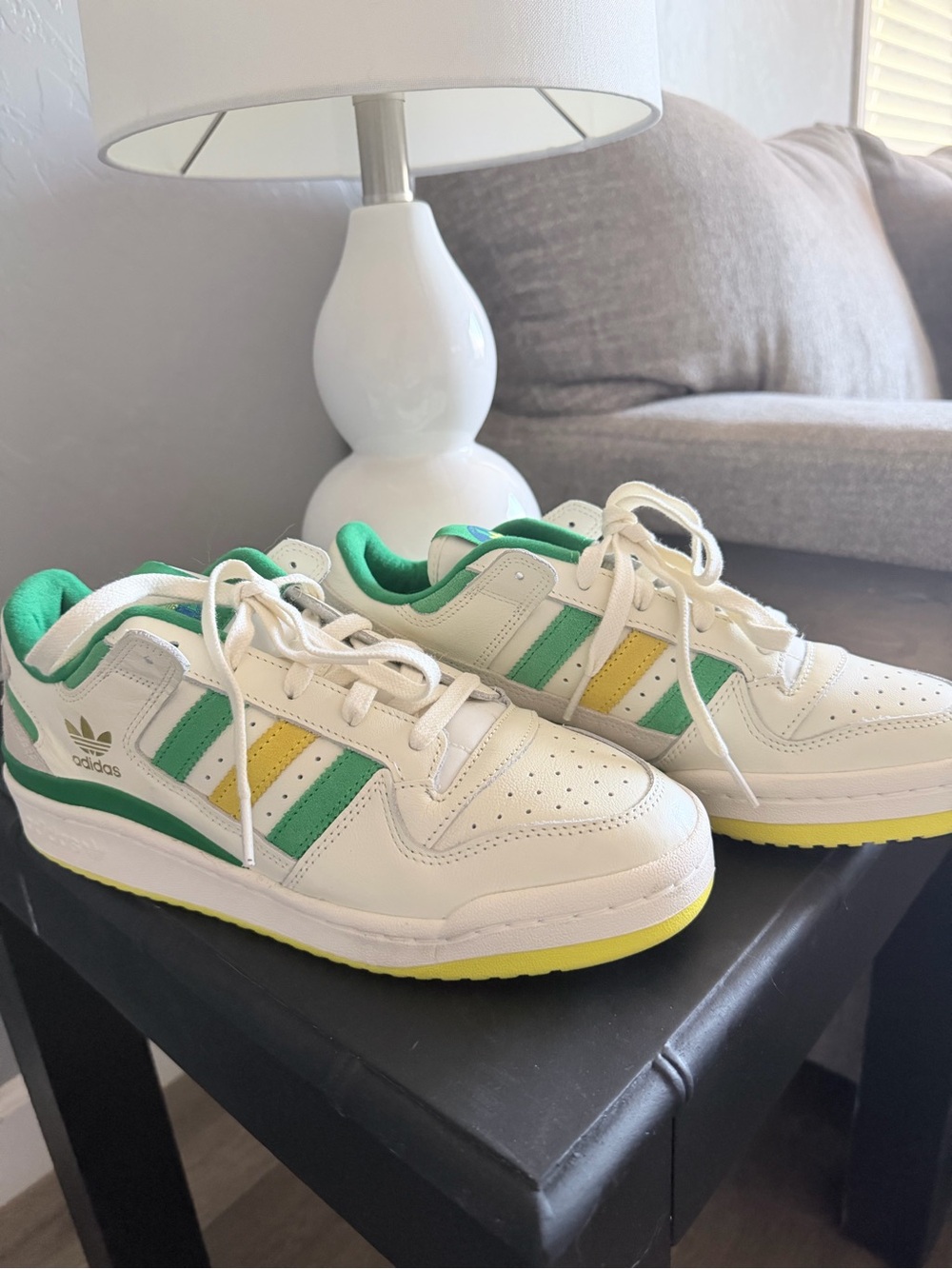 adidas  White Green Yellow  Sneakers size 8.5W - Picture 2 of 4